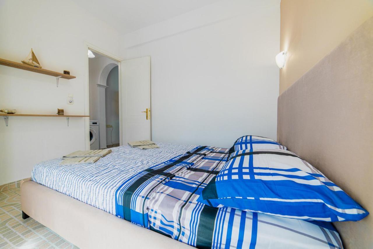 Family Resort 2 Ofrínion Extérieur photo